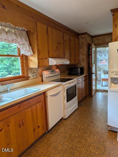 5258 Snow Camp Road Graham, NC 27253 - Photo 15 of 26