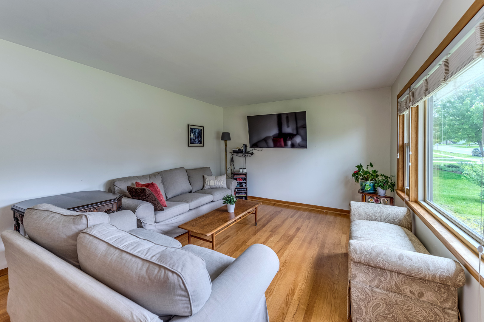 1030 Riedy Road Lisle, IL 60532 - Photo 3 of 20