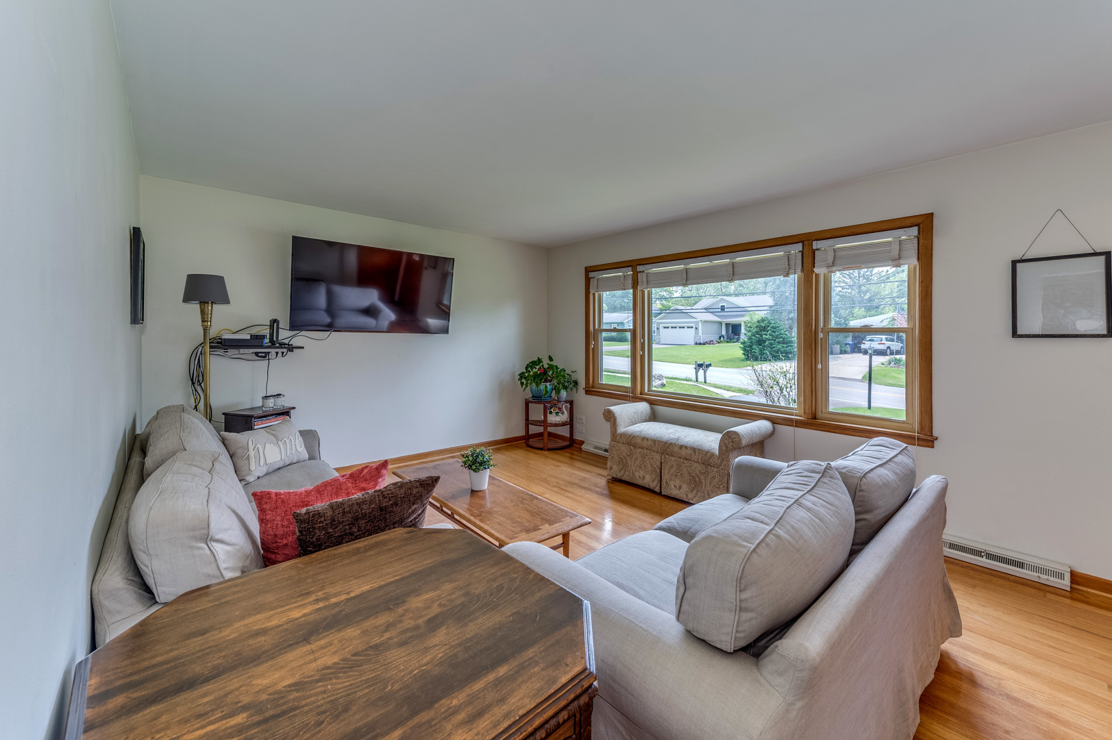 1030 Riedy Road Lisle, IL 60532 - Photo 4 of 20