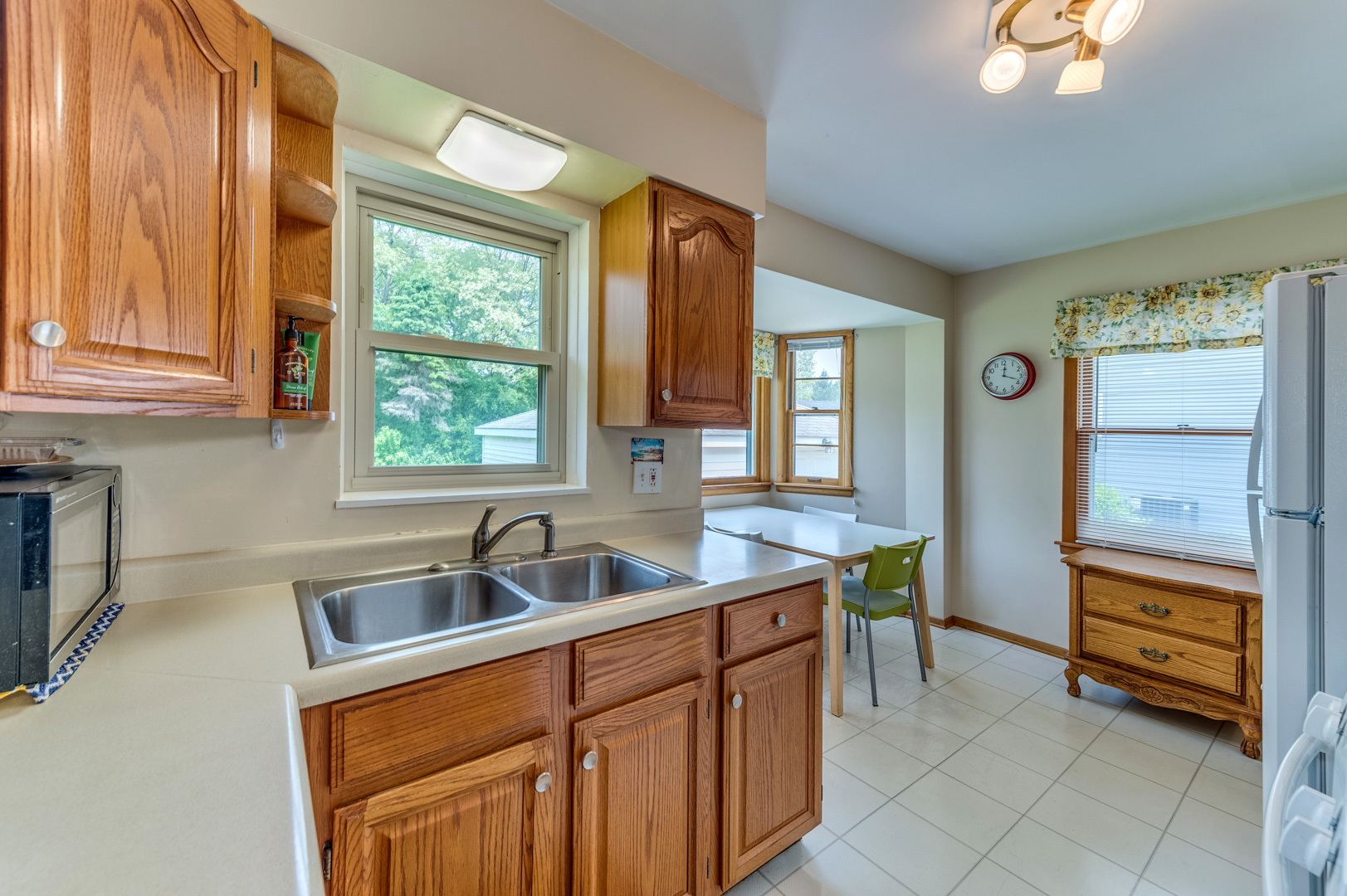 1030 Riedy Road Lisle, IL 60532 - Photo 8 of 20