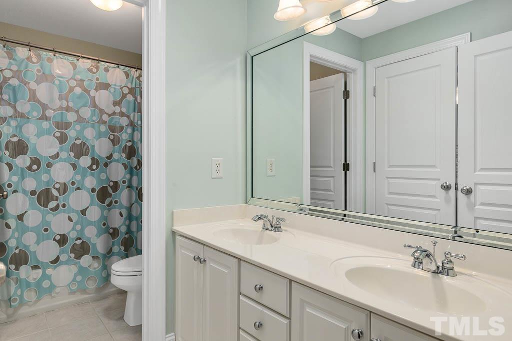 2007 Dunforest Court Raleigh, NC 27614 - Photo 19 of 23 Gallery Image 19