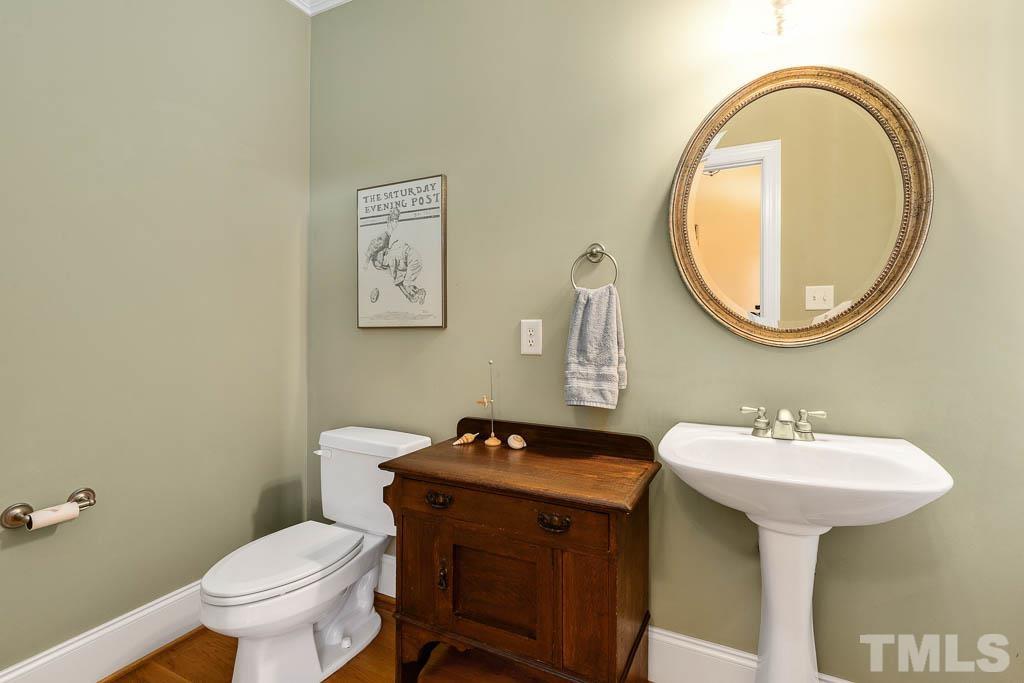 2007 Dunforest Court Raleigh, NC 27614 - Photo 8 of 23 Gallery Image 8
