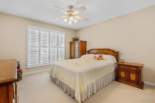 $475,000 | 127 Stonebridge Manor Drive, Maryville, IL 62062