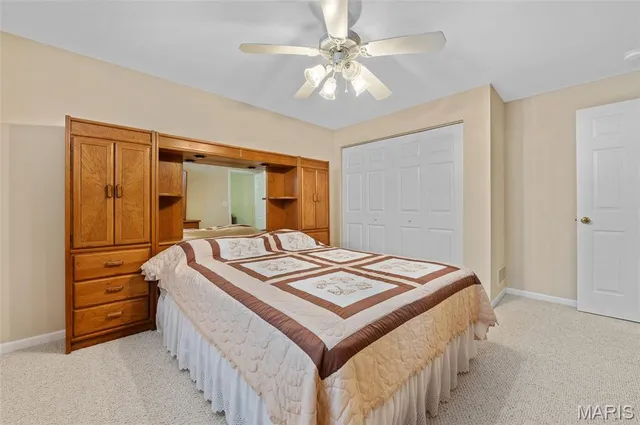 $475,000 | 127 Stonebridge Manor Drive, Maryville, IL 62062