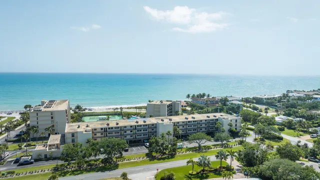 $585,000 | 3939 Ocean Drive, Unit 408, Vero Beach, FL 32963