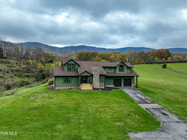 $680,000 | 5639 Mountain Road, Cedar Bluff, VA 24609