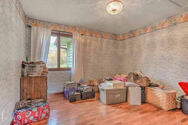 $680,000 | 5639 Mountain Road, Cedar Bluff, VA 24609