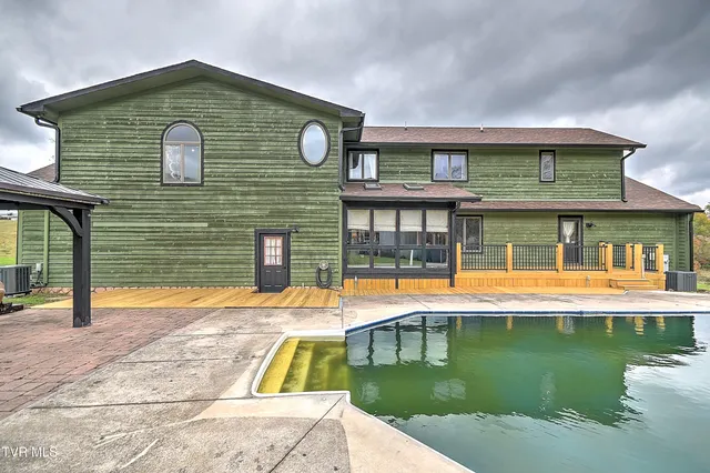 $680,000 | 5639 Mountain Road, Cedar Bluff, VA 24609