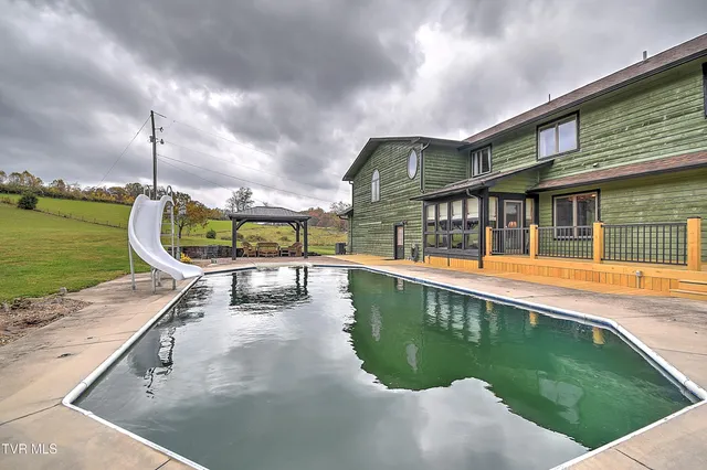 $680,000 | 5639 Mountain Road, Cedar Bluff, VA 24609