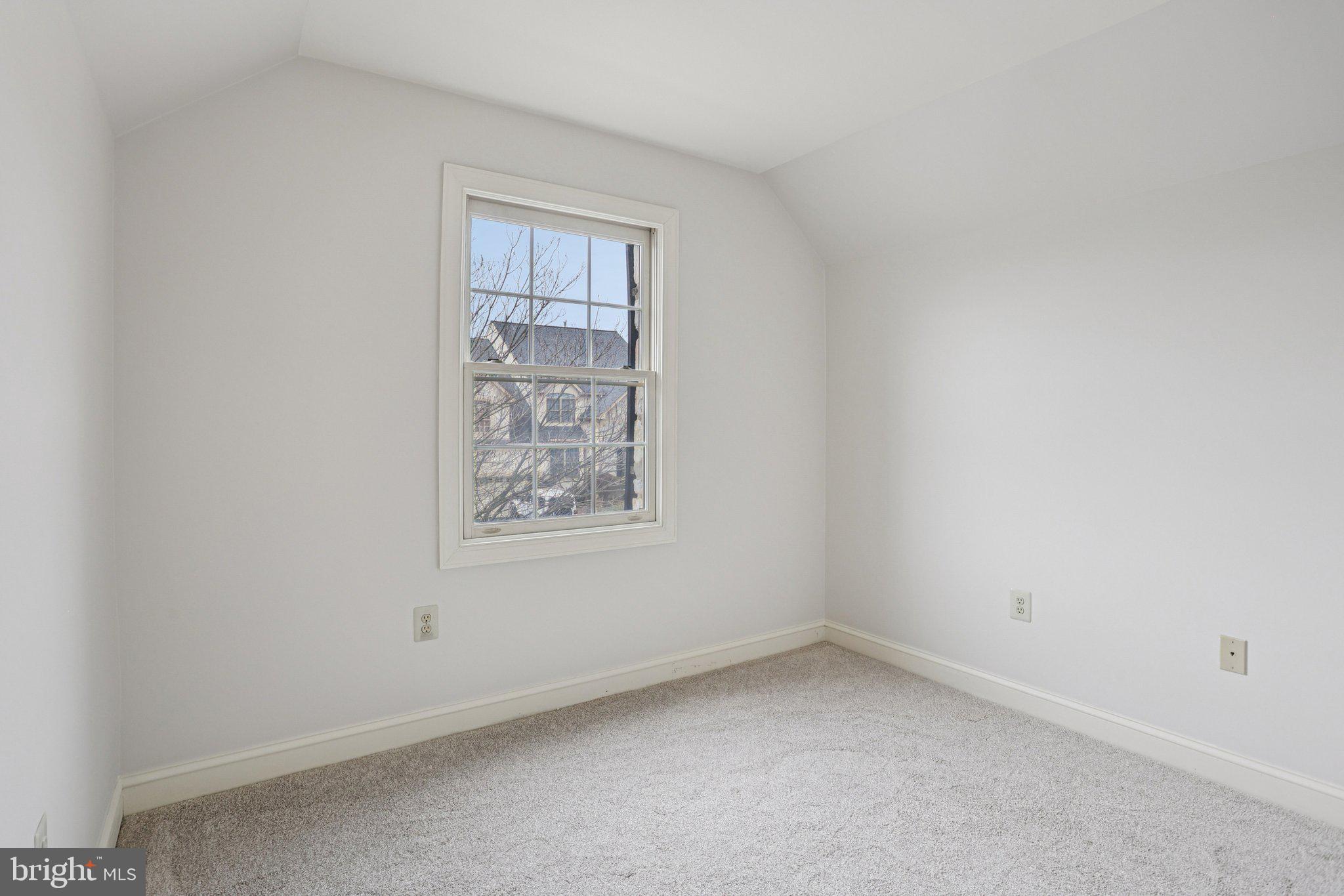 82 Granville Way Exton, PA 19341 - Photo 38 of 51 an empty room with a window