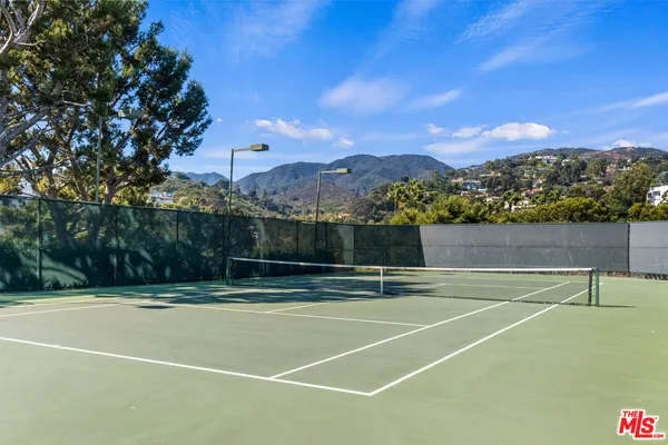 a view of a tennis court