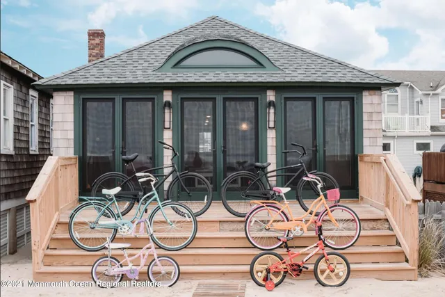 $6,000 | 117 Boardwalk, Point Pleasant Beach, NJ 08742