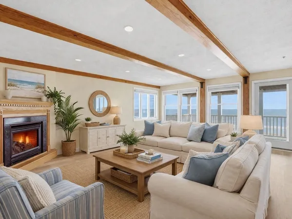 $700,000 | 178 North End Boulevard, Unit F, Salisbury, MA 01952