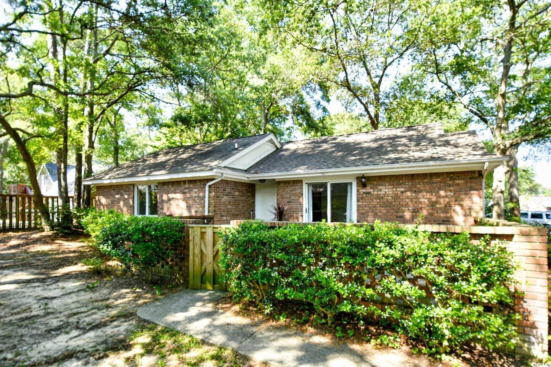 816 Kittiwake Lane Murrells Inlet, SC 29576 - Photo 1 of 25 Single story home featuring roof with shingles, br