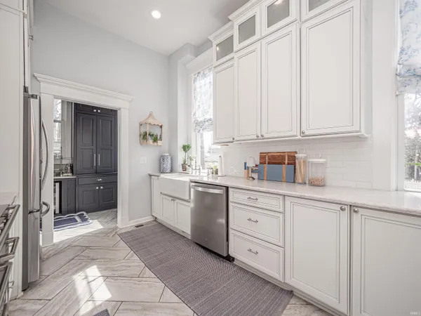 $499,000 | 1403 Southeast 2nd Street, Evansville, IN 47713