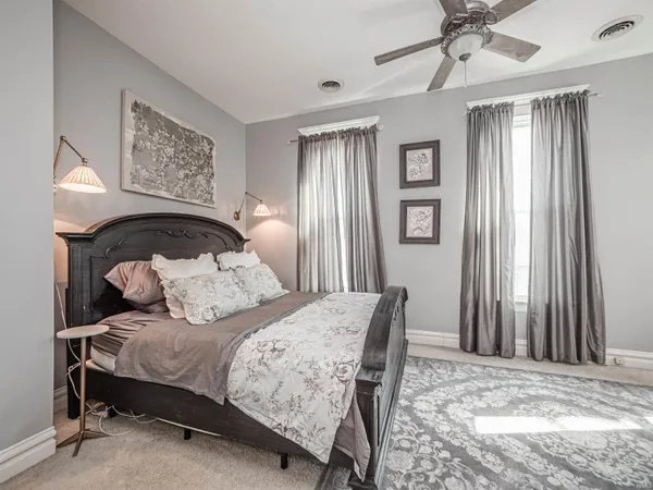 $525,000 | 1403 Southeast 2nd Street, Evansville, IN 47713