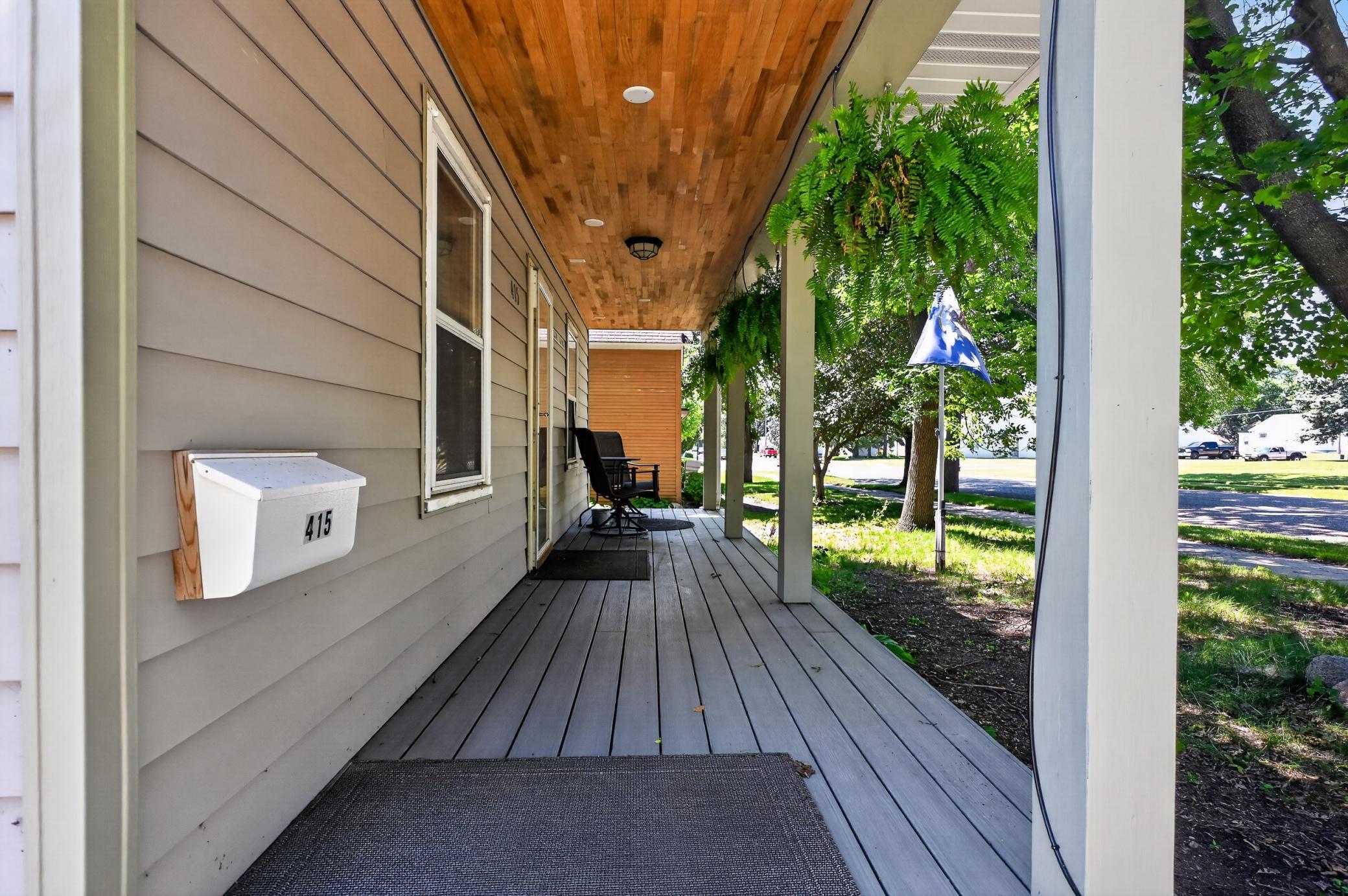 415 Jefferson Street Alexandria, MN 56308 - Photo 4 of 59