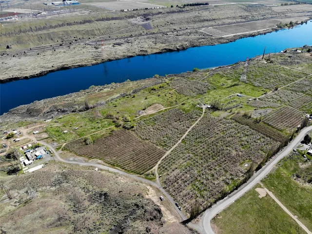 $199,000 | 7199 Tarpiscan Road, Unit LOT 4, Malaga, WA 98828