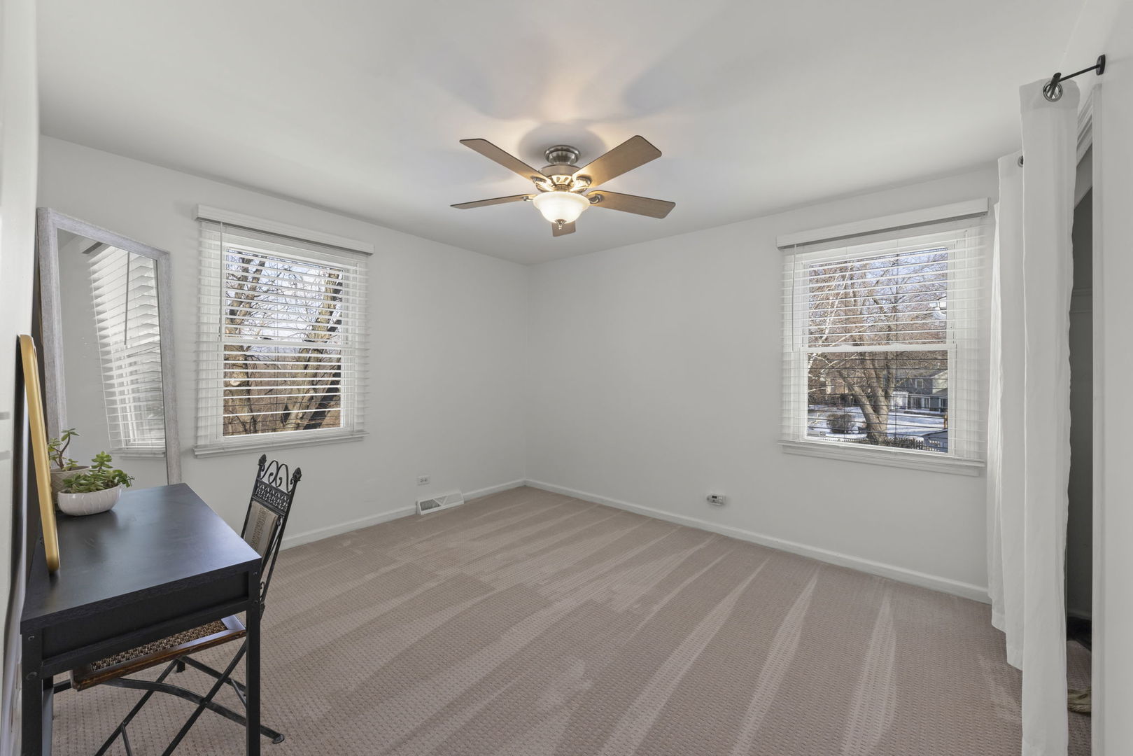 309 Carriage Hill Road Naperville, IL 60565 - Photo 15 of 31