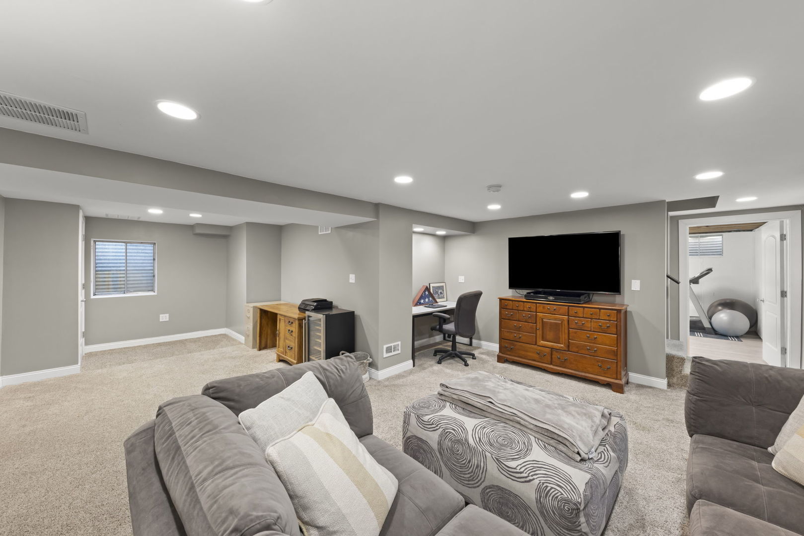 309 Carriage Hill Road Naperville, IL 60565 - Photo 19 of 31