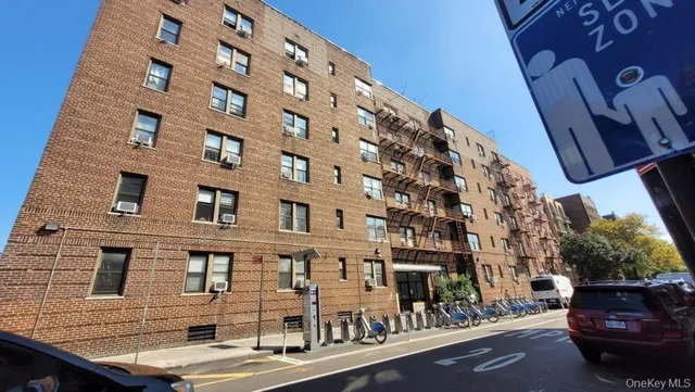 $249,000 | 40-05 Ithaca Street, Unit 6D | Elmhurst