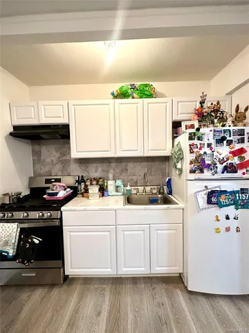 $249,000 | 40-05 Ithaca Street, Unit 6D | Elmhurst