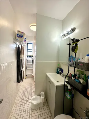 $249,000 | 40-05 Ithaca Street, Unit 6D | Elmhurst