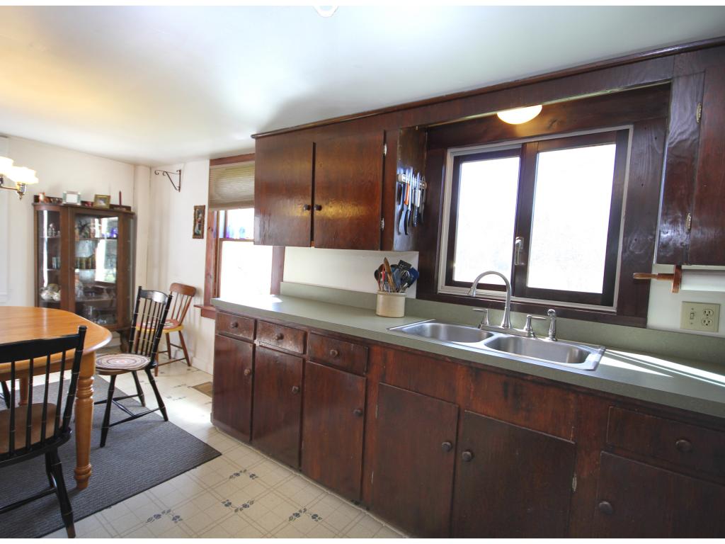 668 South 116 Road Bristol, VT 05443 - Photo 8 of 20 Gallery Image 8