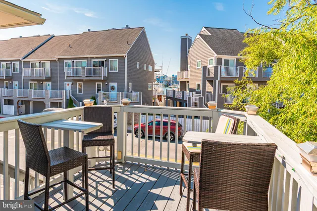 a view of a outdoor space