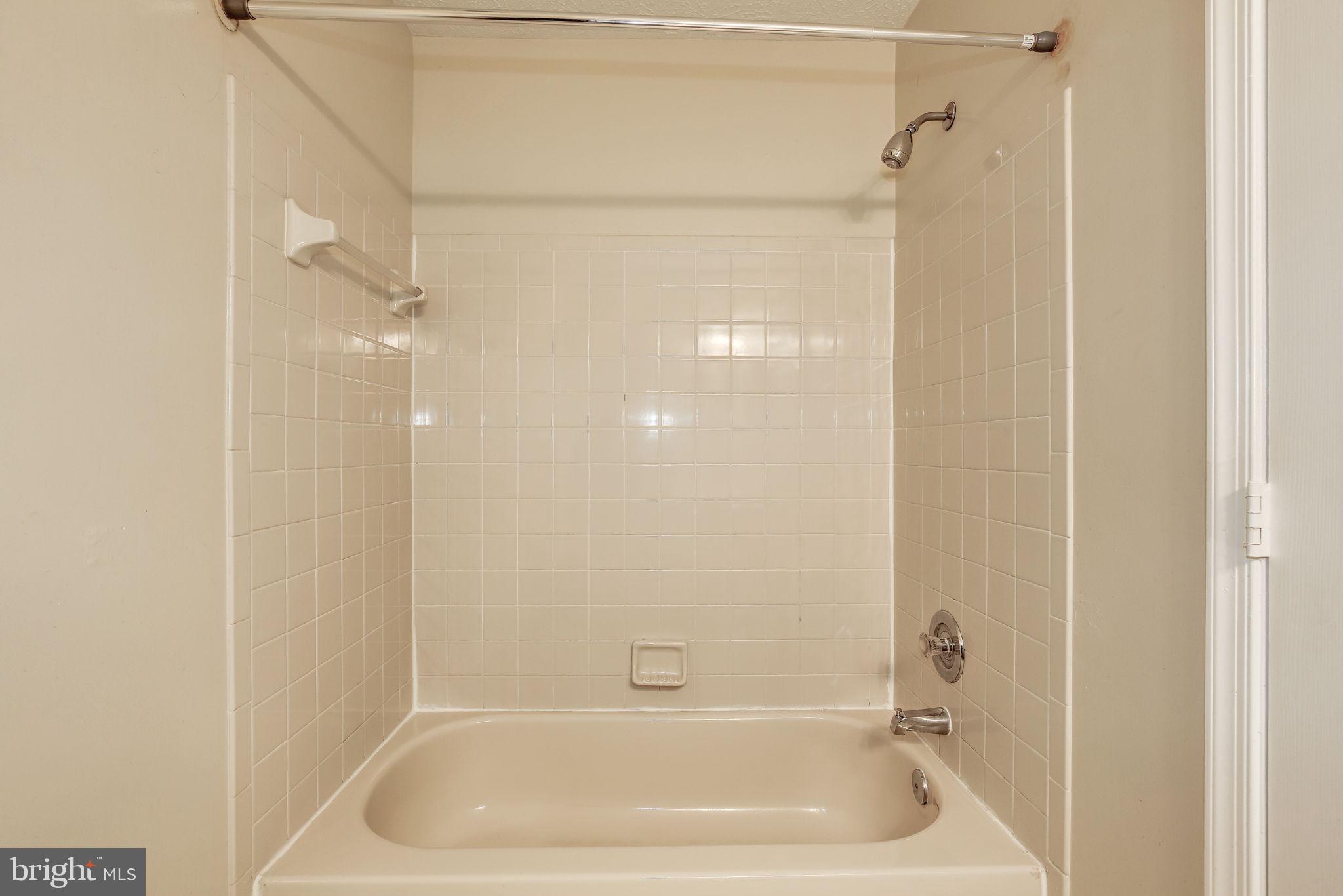 2106 Whitehall Road, Unit 2D Frederick, MD 21702 - Photo 24 of 37