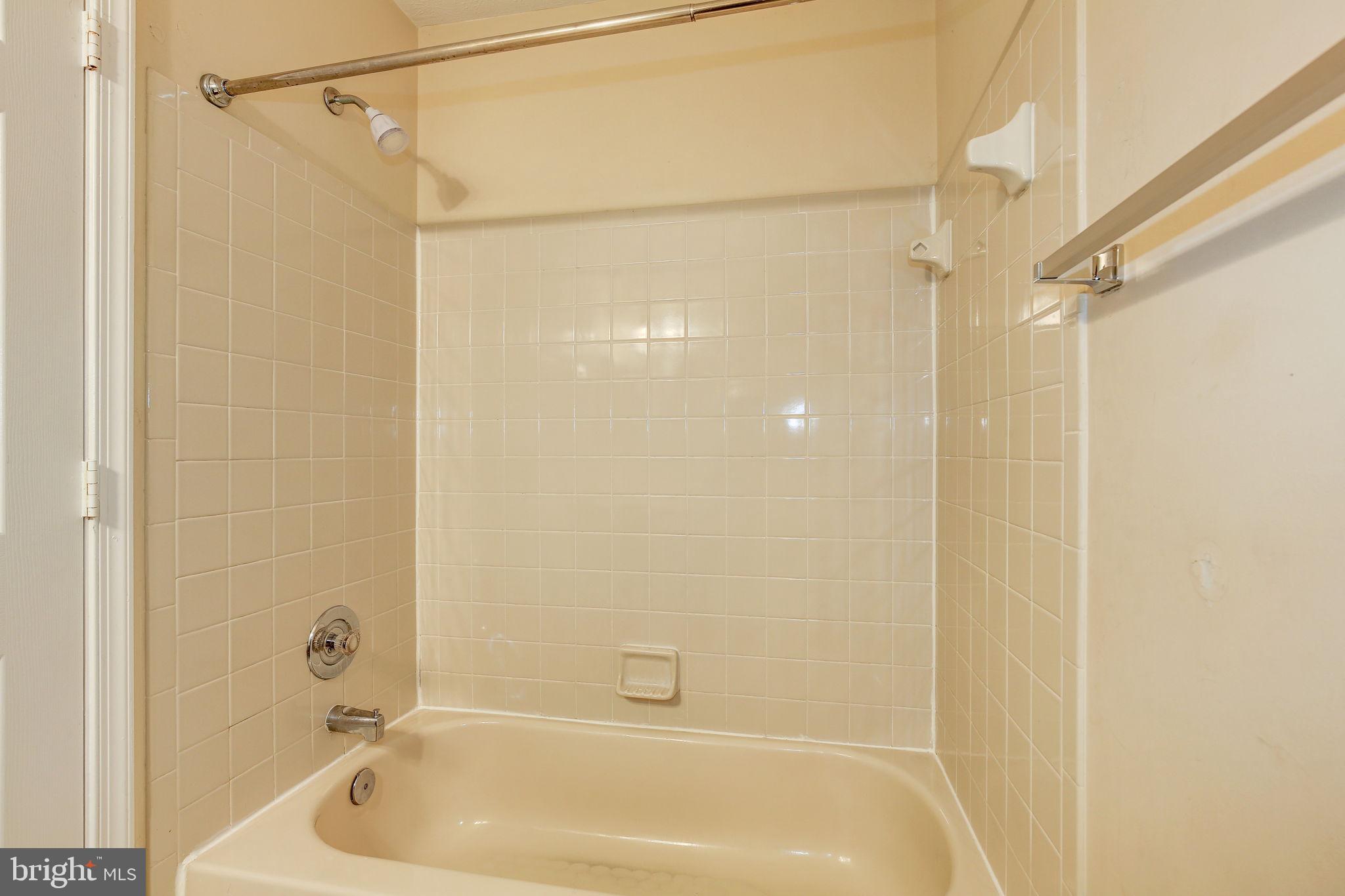 2106 Whitehall Road, Unit 2D Frederick, MD 21702 - Photo 31 of 37