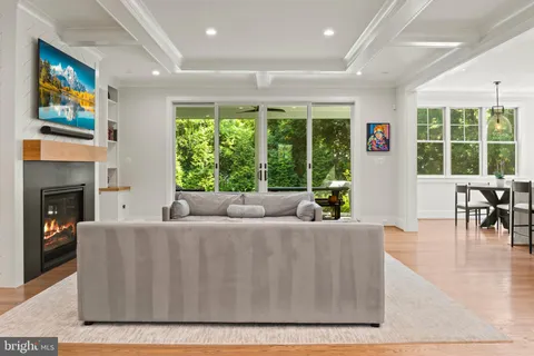 $2,998,000 | 5510 Brite Drive, Bethesda, MD 20817