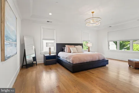 $2,998,000 | 5510 Brite Drive, Bethesda, MD 20817