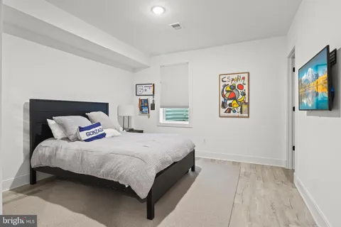 $2,998,000 | 5510 Brite Drive, Bethesda, MD 20817