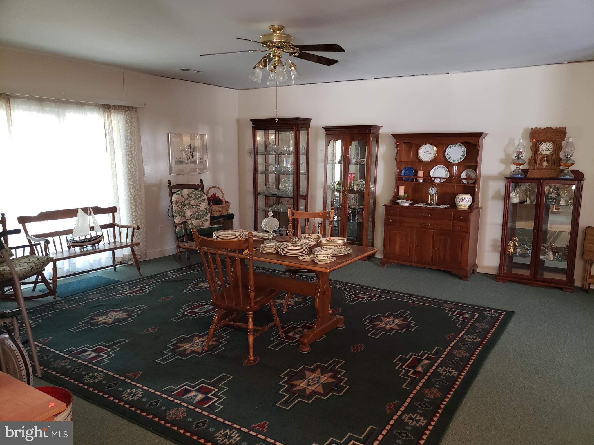 9112 Foulks Road Catlett, VA 20119 - Photo 24 of 24 Living/dining area open floor plan