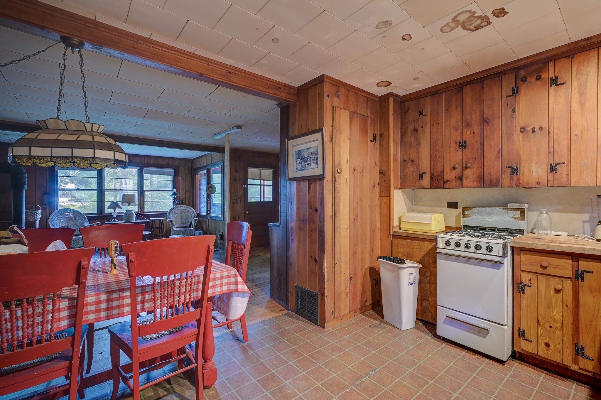 27 Brook Lane Conway, NH 03813 - Photo 7 of 30