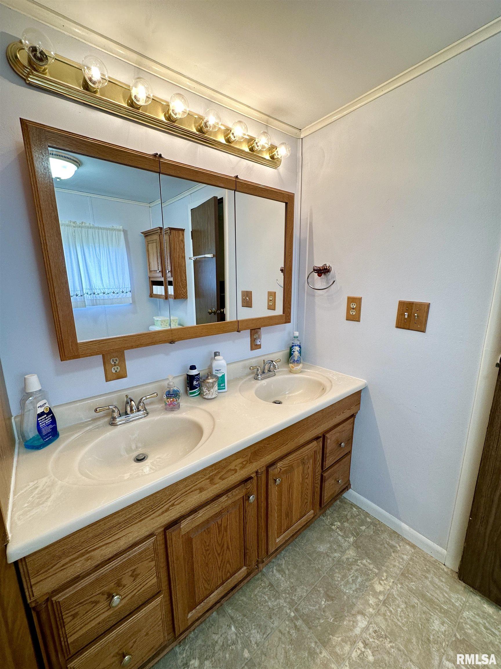 160 Beach Road Meredosia, IL 62665 - Photo 25 of 47