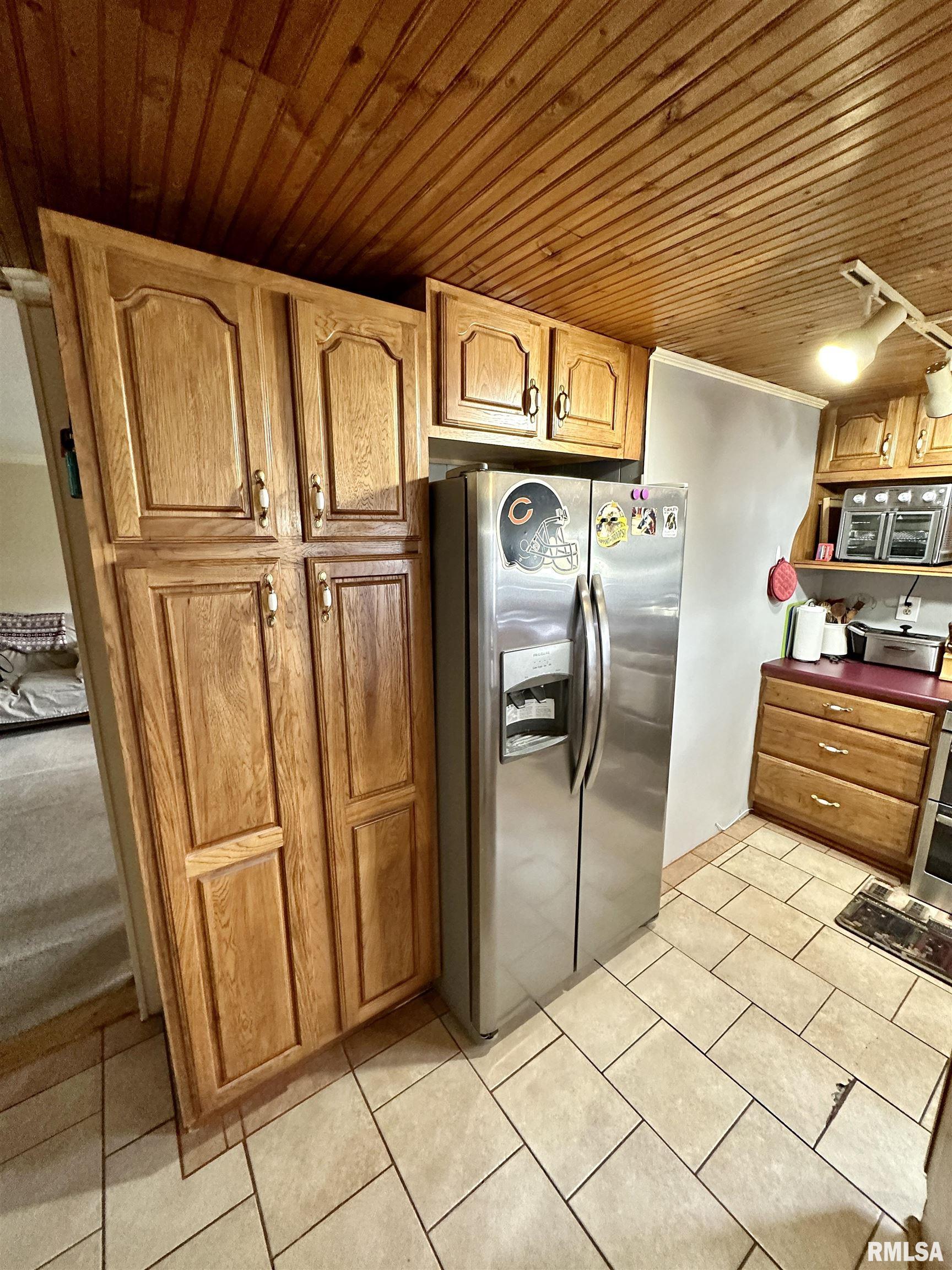 160 Beach Road Meredosia, IL 62665 - Photo 7 of 47