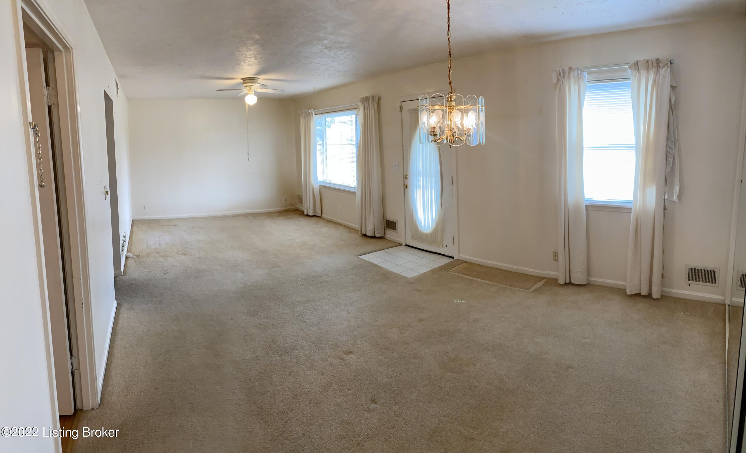 3403 Eva Road Louisville, KY 40216 - Photo 6 of 25 IMG-3072