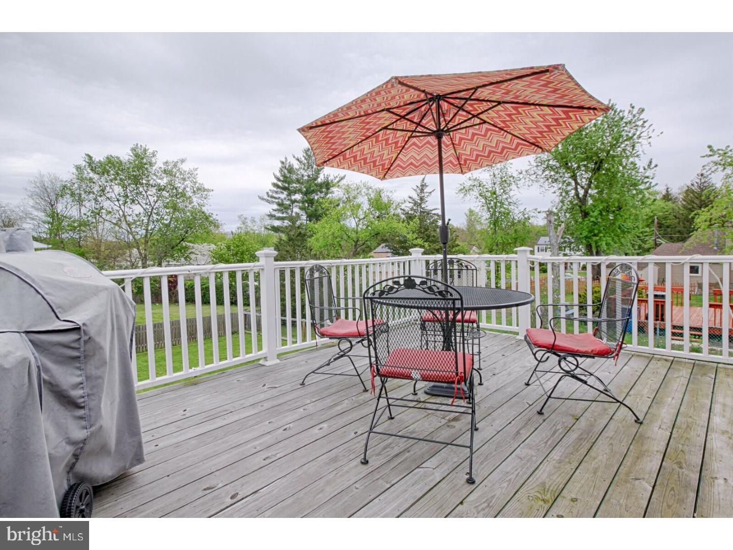 206 Pelham Road South Voorhees, NJ 08043 - Photo 19 of 22 Deck