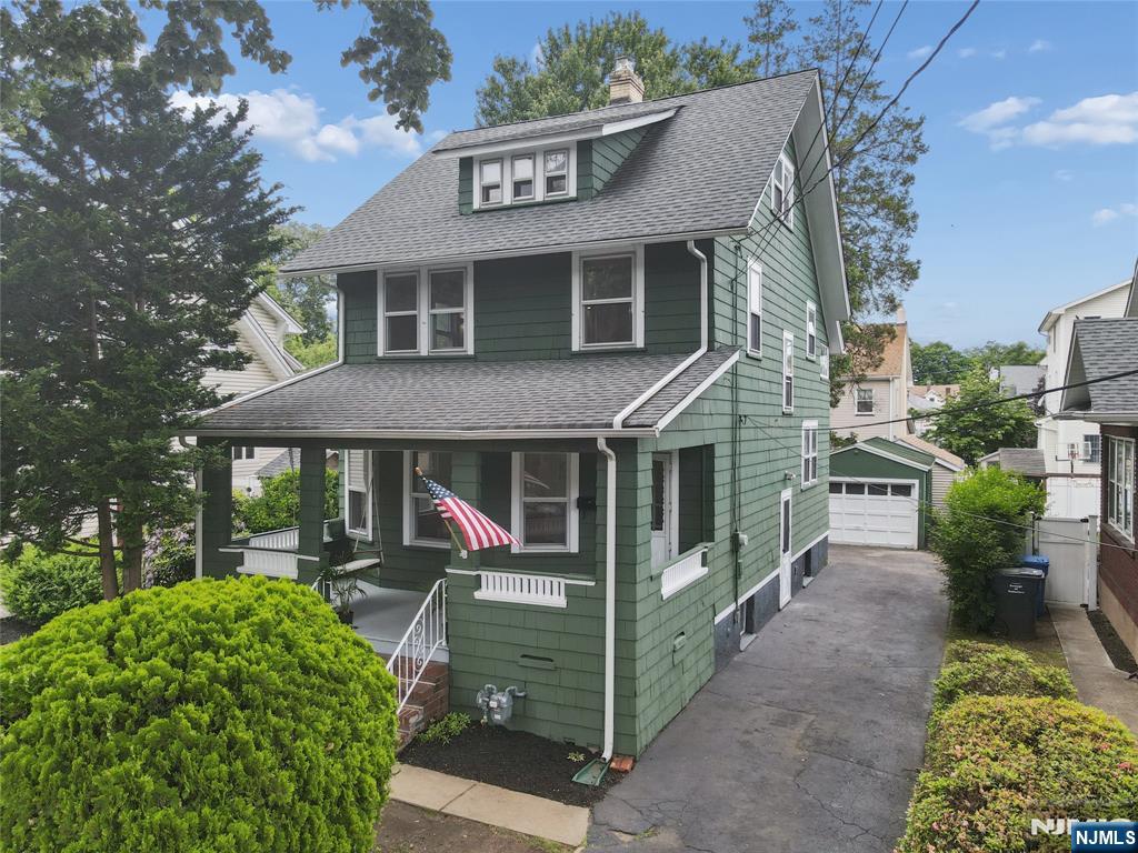 42 Walnut Street Rutherford, NJ 07070 - Photo 2 of 39