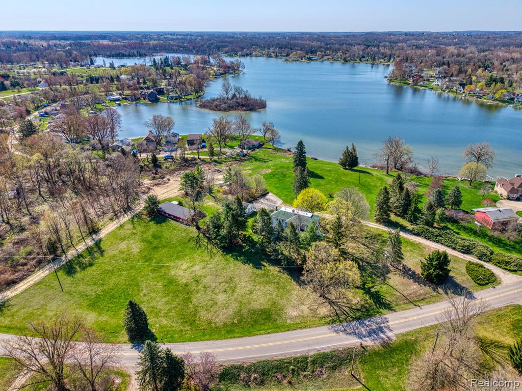 11811 Laird Road Brooklyn, MI 49230 - Photo 7 of 63 Gallery Image 7