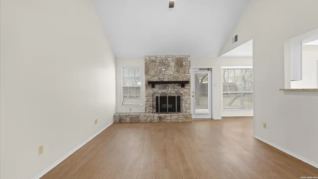 $1,895 | 7319 Silent Hills, San Antonio, TX 78250