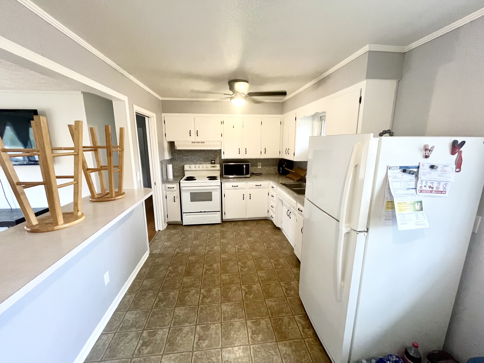 297 Bold Springs Road McEwen, TN 37101 - Photo 3 of 13