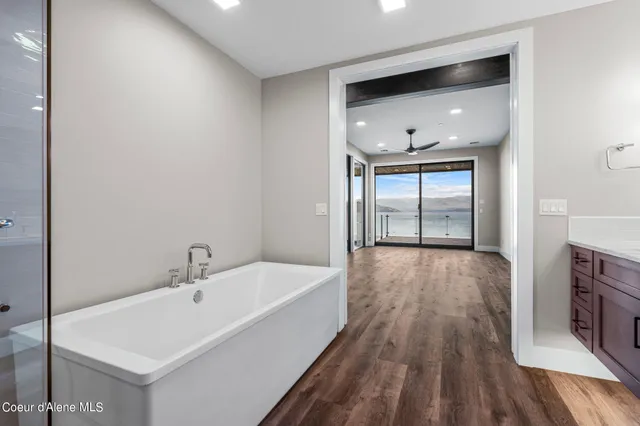 $3,890,000 | 802 Sandpoint Avenue, Unit 8106, Sandpoint, ID 83864