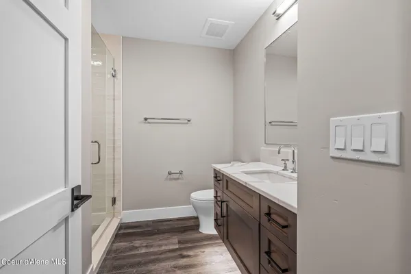 $3,690,000 | 802 Sandpoint Avenue, Unit 8106, Sandpoint, ID 83864