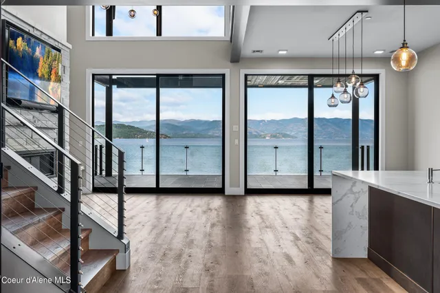 $3,890,000 | 802 Sandpoint Avenue, Unit 8106, Sandpoint, ID 83864