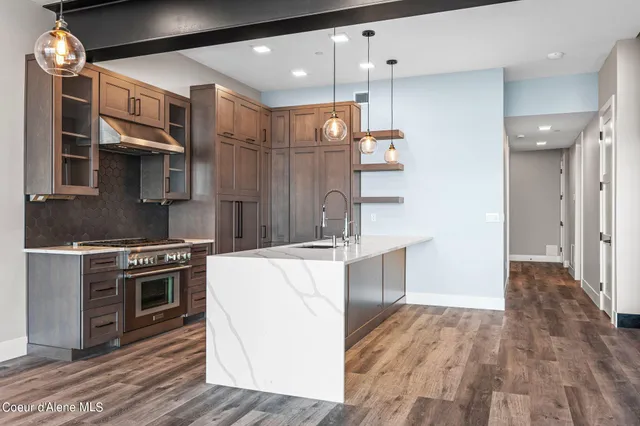 $3,890,000 | 802 Sandpoint Avenue, Unit 8106, Sandpoint, ID 83864