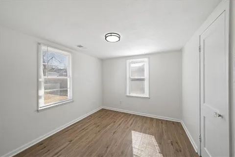 $189,999 | 728 South Kansas Avenue, Olathe, KS 66061