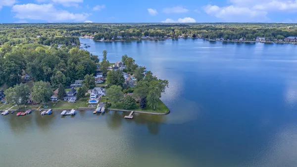 $390,000 | 329 Elm Street, Watervliet, MI 49098